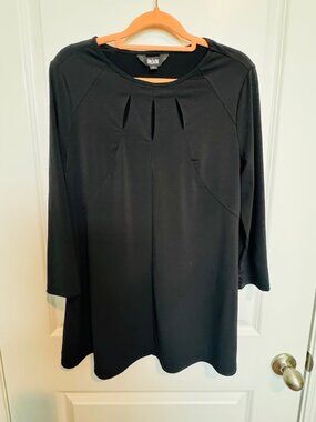 (2 for $10) Slim Factor by Investments Black Pleated Neckline Top Size S